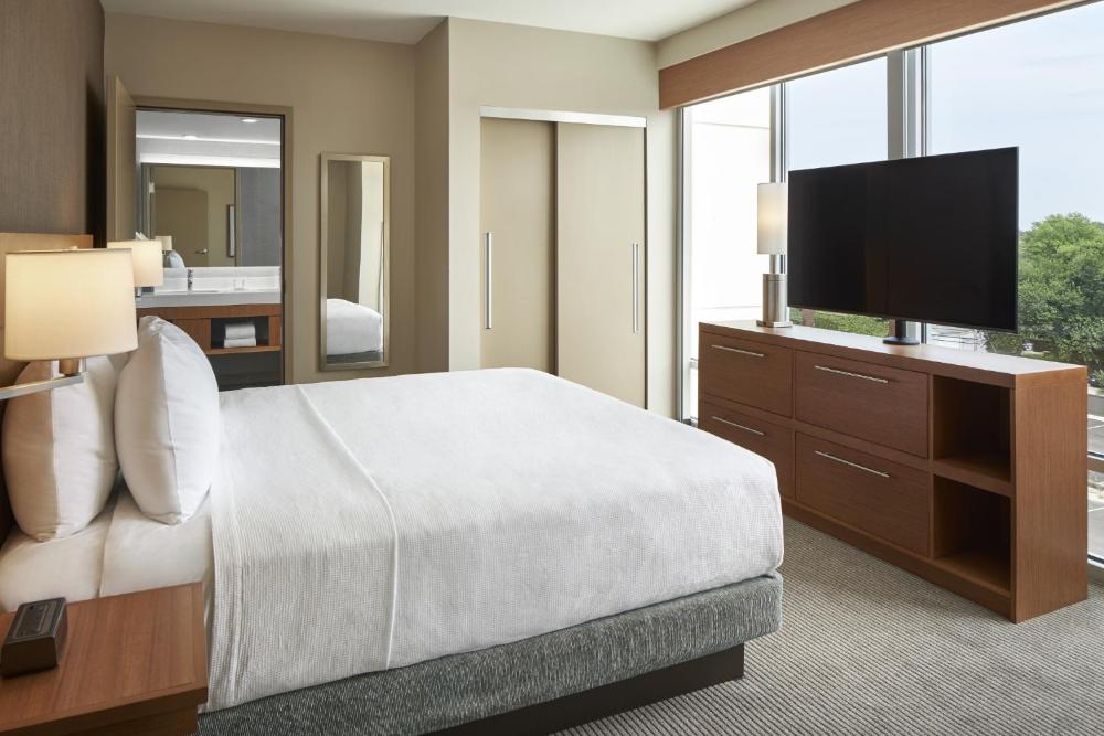 King Room with Sofa Bed interior